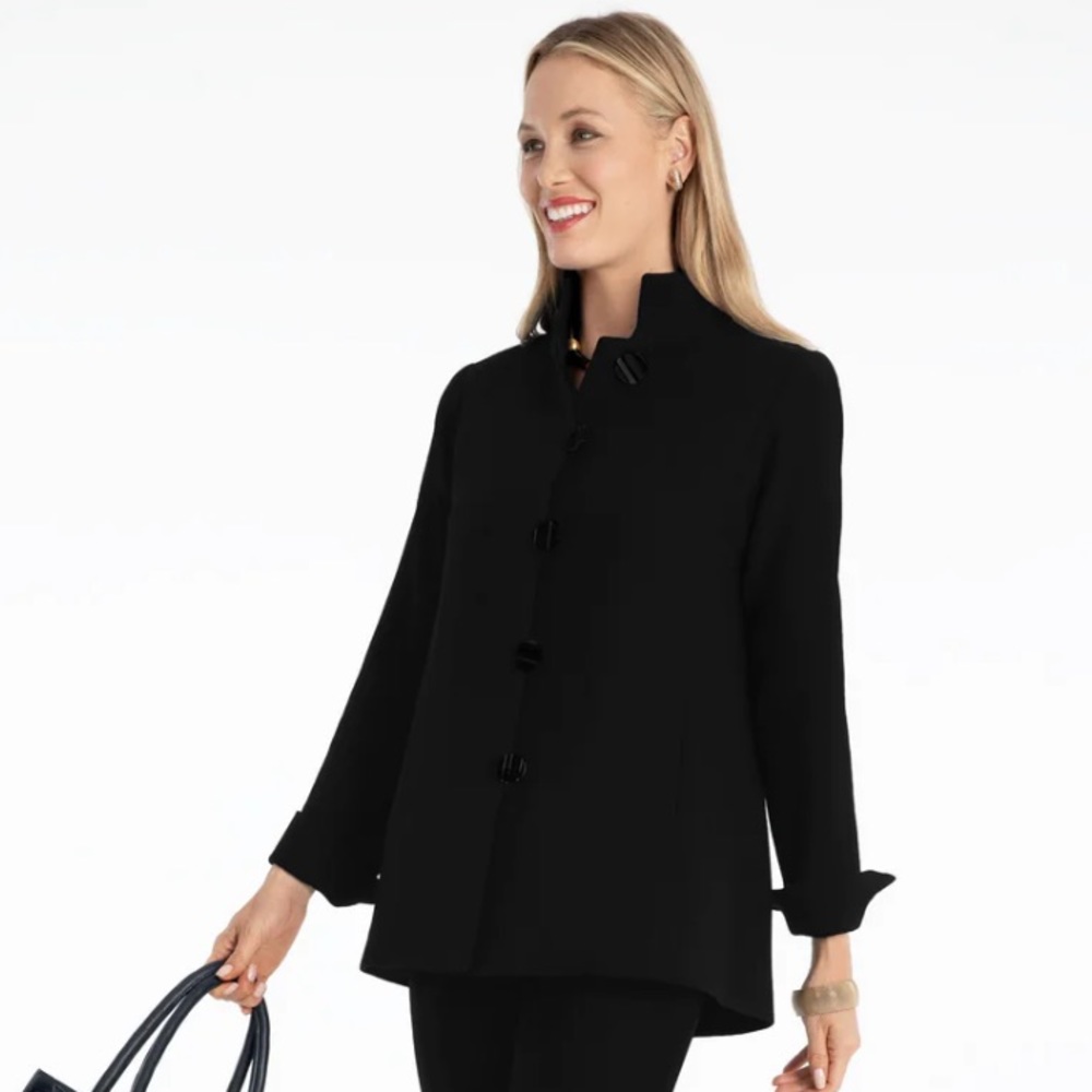 Nina McLemore Jacket Black WOOL CREPE KYOTO jacket size 4 point collar pockets